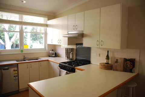 Dalton Cottage - Accommodation Perth 3