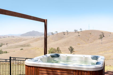Dam It Getaway Tiny House - Perth Resorts 3