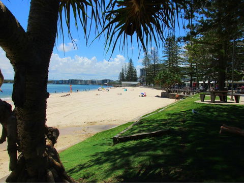Deepwater Cove Unit 1, 68 Lower Gay Tce Bulcock Beach - Perth Resorts 1