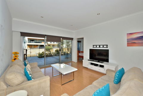 Del Mar 28 - Accommodation Perth 1