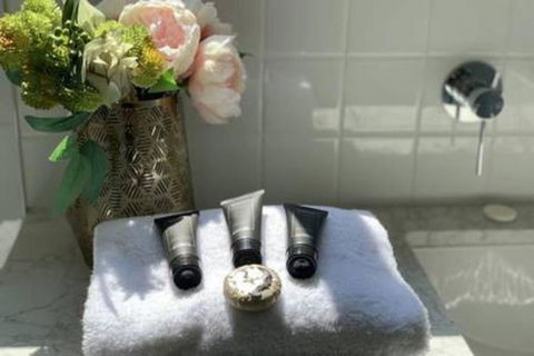 Delicate And Peaceful Bundoora Townhouse 11 - Accommodation Perth 2