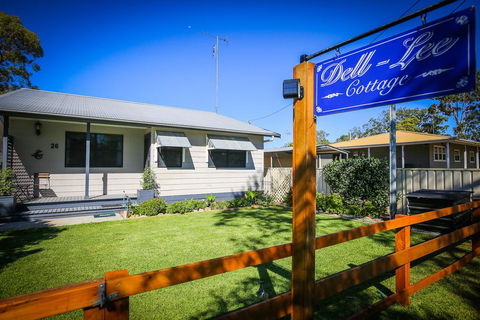 Dell-Lee Cottage - Perth Resorts 1