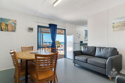 Denham Seaside Caravan Park - Accommodation Perth 2