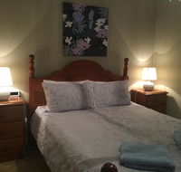 Desert Flower Cottages on Wolfram St - Perth Resorts