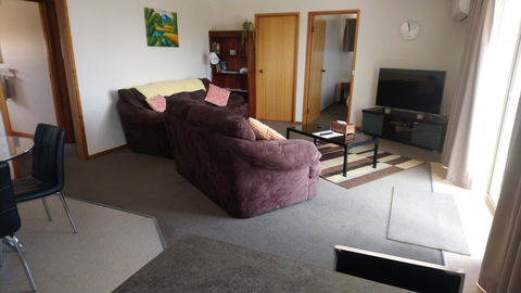 DevonPORT VIEWS!!! - Accommodation Perth 1