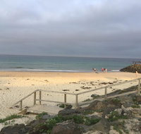 Discover Warilla - Bright and Airy Townhouse near the Beach and Lake - Perth Resorts