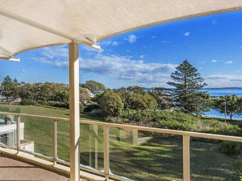 Dolphin Watch@Nelson Bay - Accommodation Perth 3