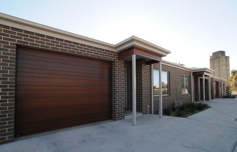 Doze On Green - Accommodation Perth 0