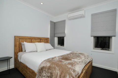 Doze On Green - Accommodation Perth 2