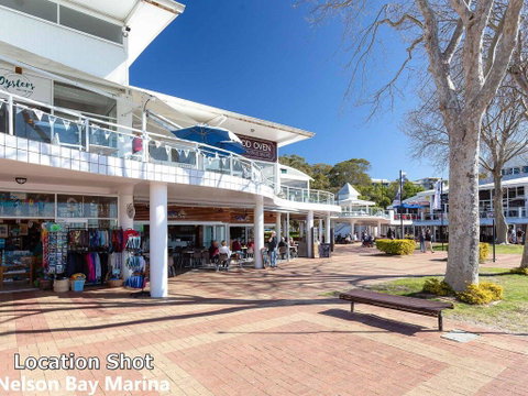 Dutchies Haven', 11 Christmas Bush Ave - Air Con, Large Enclosed Yard, 2 Minute Walk To Dutchies - Accommodation Perth 3