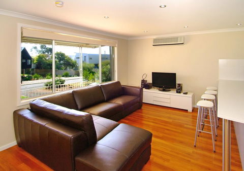 Eagle Bay Beach House - Accommodation Perth 1
