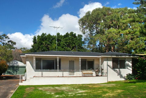 Eagle Bay Beach House - Accommodation Perth 0