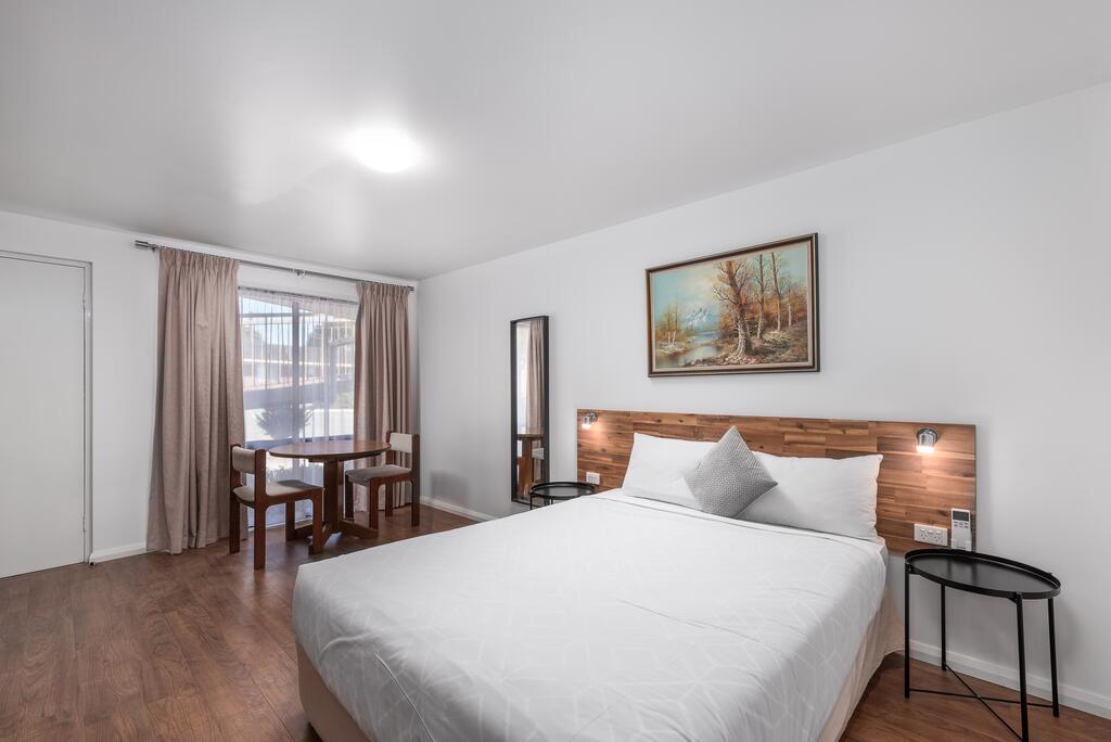 Lilydale VIC Accommodation Perth