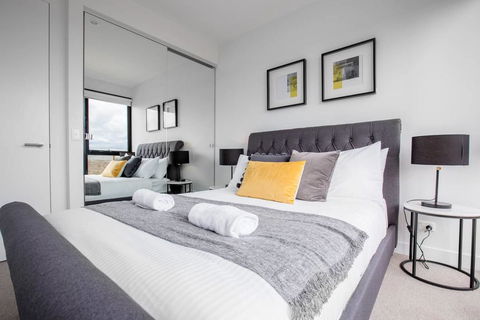 Elegant 2BR@Footscray Station - Accommodation Perth 2