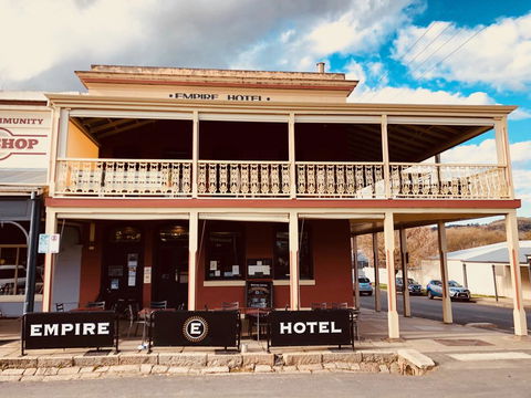Empire Hotel Beechworth - Accommodation Perth 0