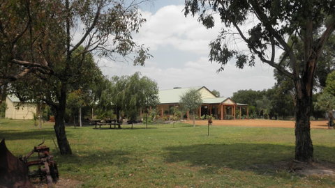 Enderslie House Bed & Breakfast - Accommodation Perth 0