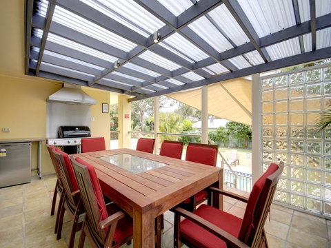 Endless Summer - Accommodation Perth 1