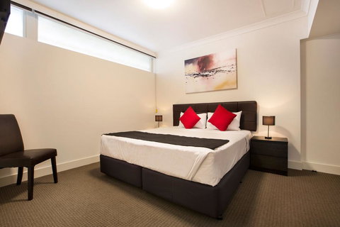 Enfield Hotel - Accommodation Perth 0