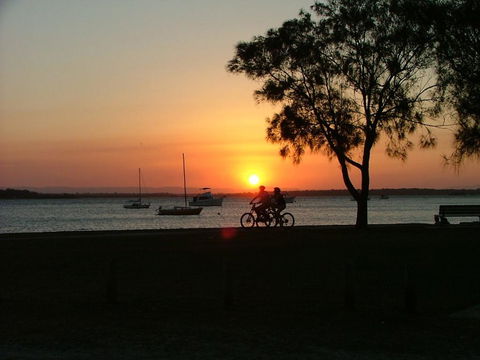 Enjoy The Water Views From Spacious Balcony At Karoonda Sands - Accommodation Perth 2