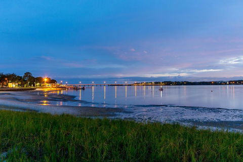 Enjoy The Water Views From Spacious Balcony At Karoonda Sands - Accommodation Perth 3