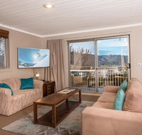 Erulisse-Spacious townhouse with magical lake views - Accommodation Perth