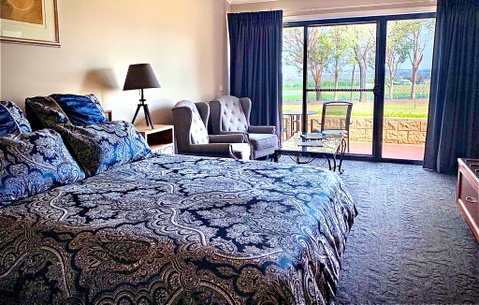 Estate Tuscany - Accommodation Perth 0