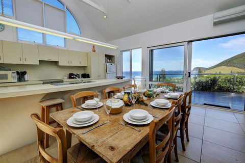 EUREKA - Accommodation Perth 3