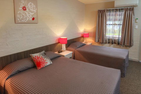 Everton Park Hotel - Perth Resorts 1