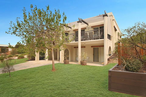 Family Times - Accommodation Perth 0