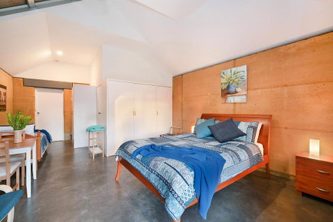Ferndale B&B - Accommodation Perth 3