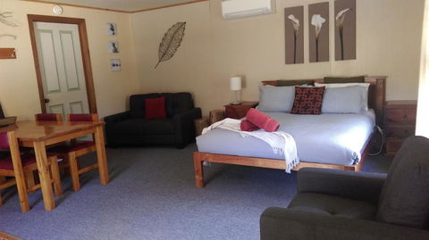 Fernleigh Accommodation - Accommodation Perth 3