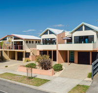 Fischer Torquay by Gold Star Stays - Accommodation Perth