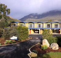 Five Clematis Views - Accommodation Perth
