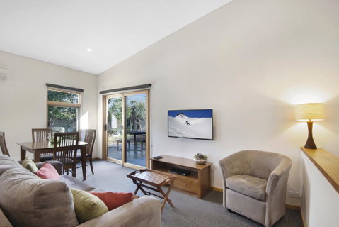 Four Mile Hut - Accommodation Perth 1