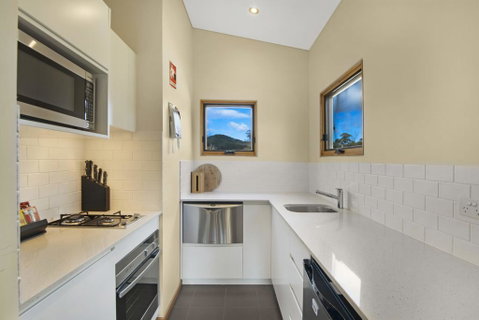 Four Mile Hut - Accommodation Perth 3