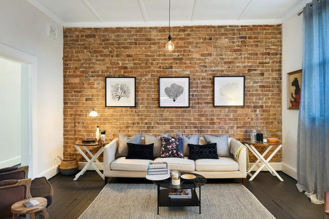 Fox And Hound - Accommodation Perth 0