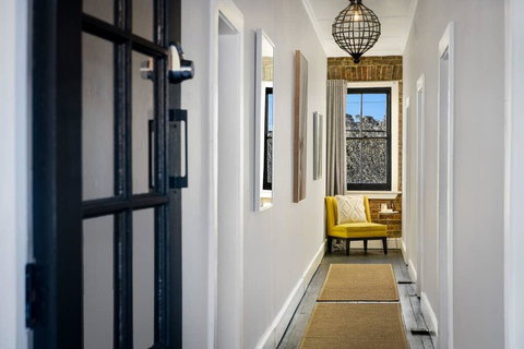 Fox And Hound - Accommodation Perth 1