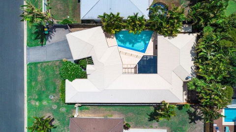 Frangipani Hideaway - Perth Resorts 3