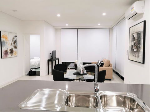 G02 Courtyard Apartment - Accommodation Perth 3