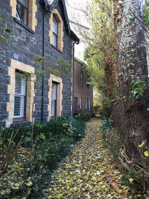 Garden Cottage St Kilda - Accommodation Perth 1