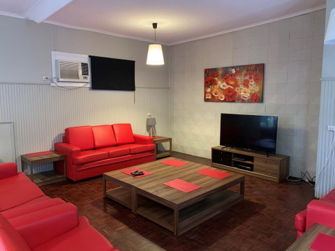 Gazebo Motor Inn - Accommodation Perth 2