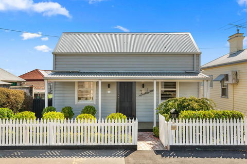 Geelong West Miner's Cottage - Accommodation Perth 0