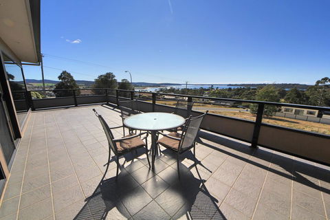 Georges Bay Luxury - Accommodation Perth 1