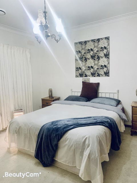 Gertz Home - Accommodation Perth 3