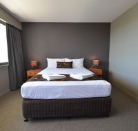 Gladstone Reef Hotel Motel - Perth Resorts