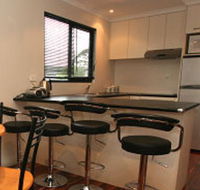Glenaire apartments at Meredith - Accommodation Perth