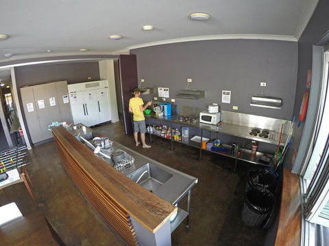 Global Backpackers Port Douglas - Accommodation Perth 2