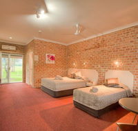 Country Lodge Motel - Accommodation Perth