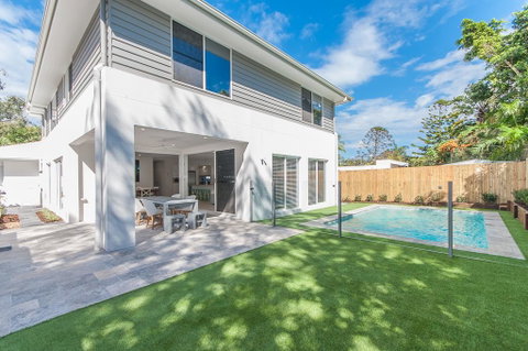 Going Coastal On Sunshine - Accommodation Perth 0