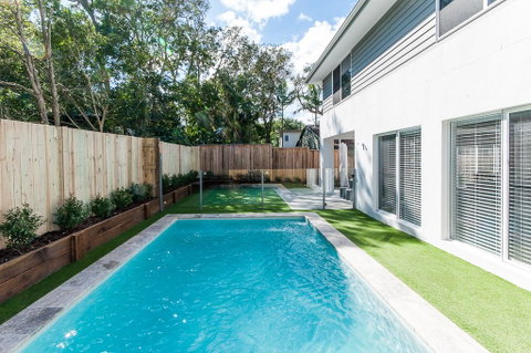 Going Coastal On Sunshine - Accommodation Perth 3